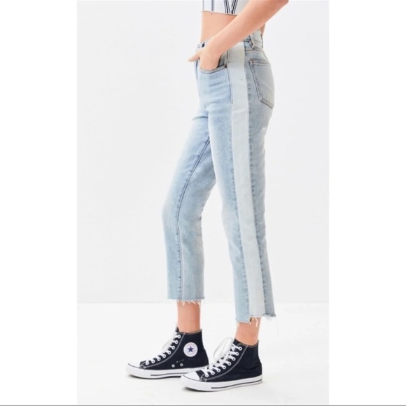 Pacsun Mom Jean Raw Hem Size 22 Side Stripe - Picture 4 of 10